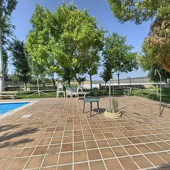 Aparthotel El Canuelo Monturque