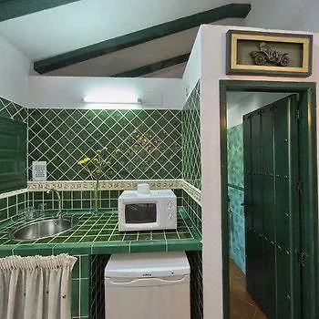 Aparthotel El Canuelo Monturque