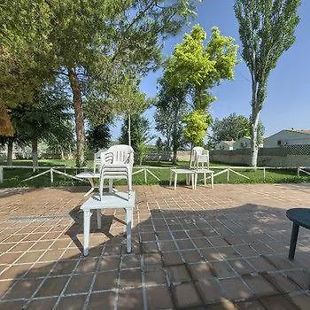 Aparthotel El Canuelo Monturque 3*,